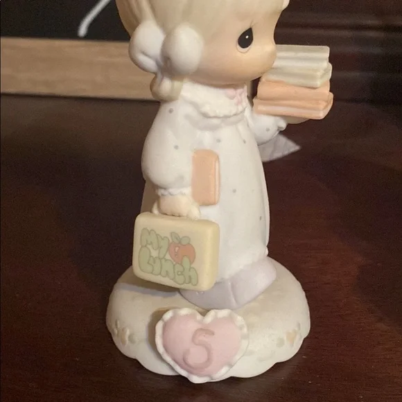 Precious moments ages 1-16 - Picture 6 of 12